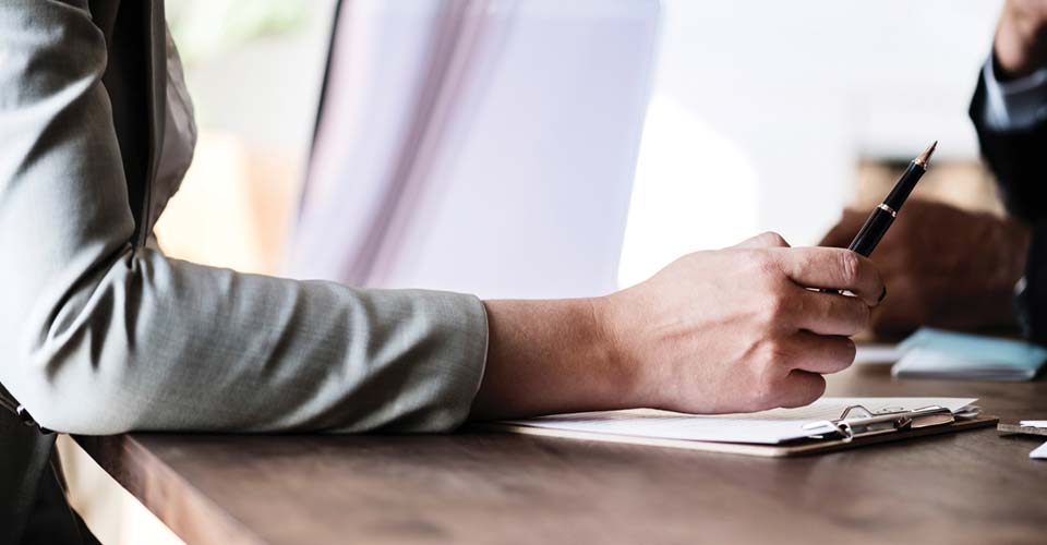 Comprar ou alugar um imóvel para uma empresa nova?