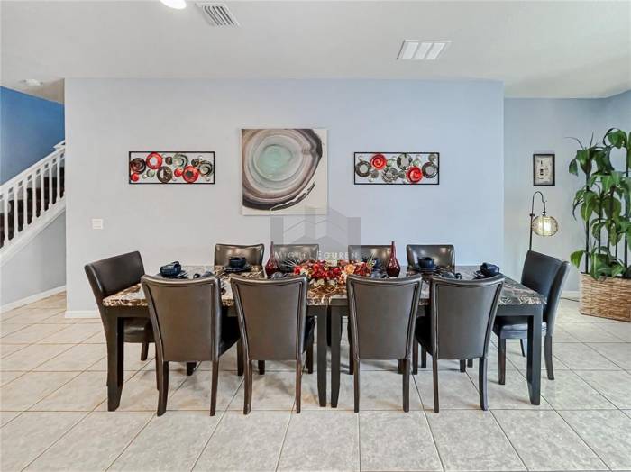 Casa para Investimento com 9 Quartos - 407 m², foto